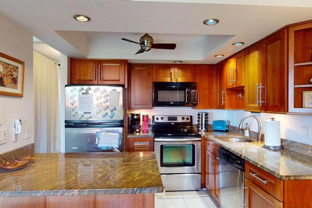 Apartamento Magnificent Sunsets And Ocean Views At Luana Kai Kihei Exterior foto
